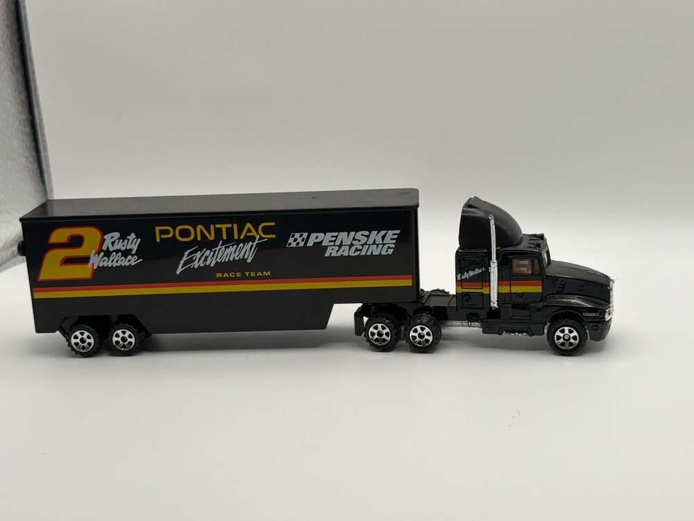 Road Champs 1992 Rusty Wallace #2 Penske Racing Pontiac Excitement Kenworth T600